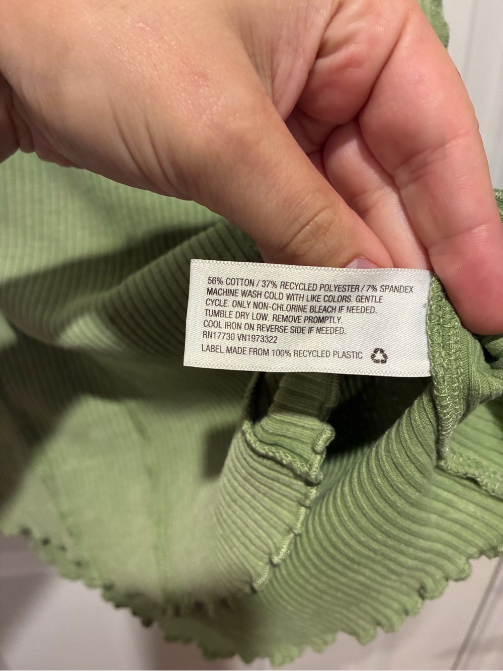Light Green Ribbed Tank Top - Picture 5 of 6